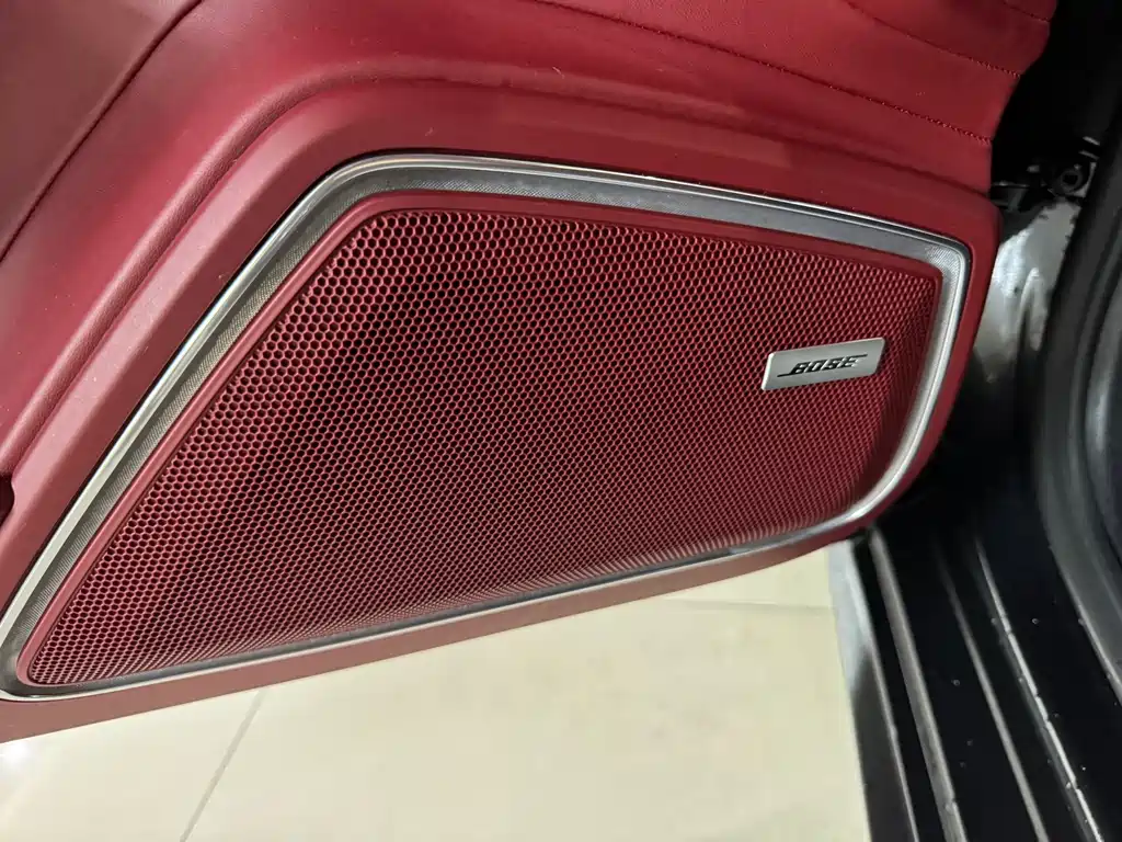 Porsche Panamera — миниатюра 6