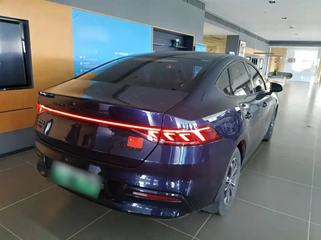 BYD Qin Plus PLUS 2023 Champion DM-i 55KM Lead