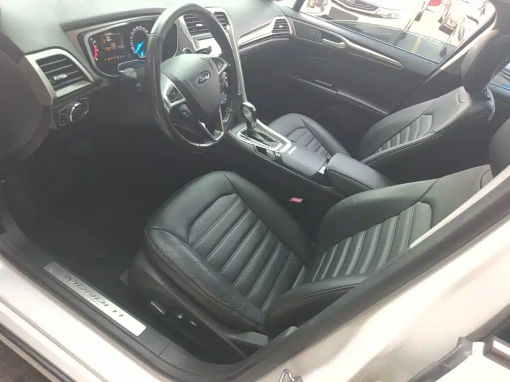 Ford Mondeo — миниатюра 15