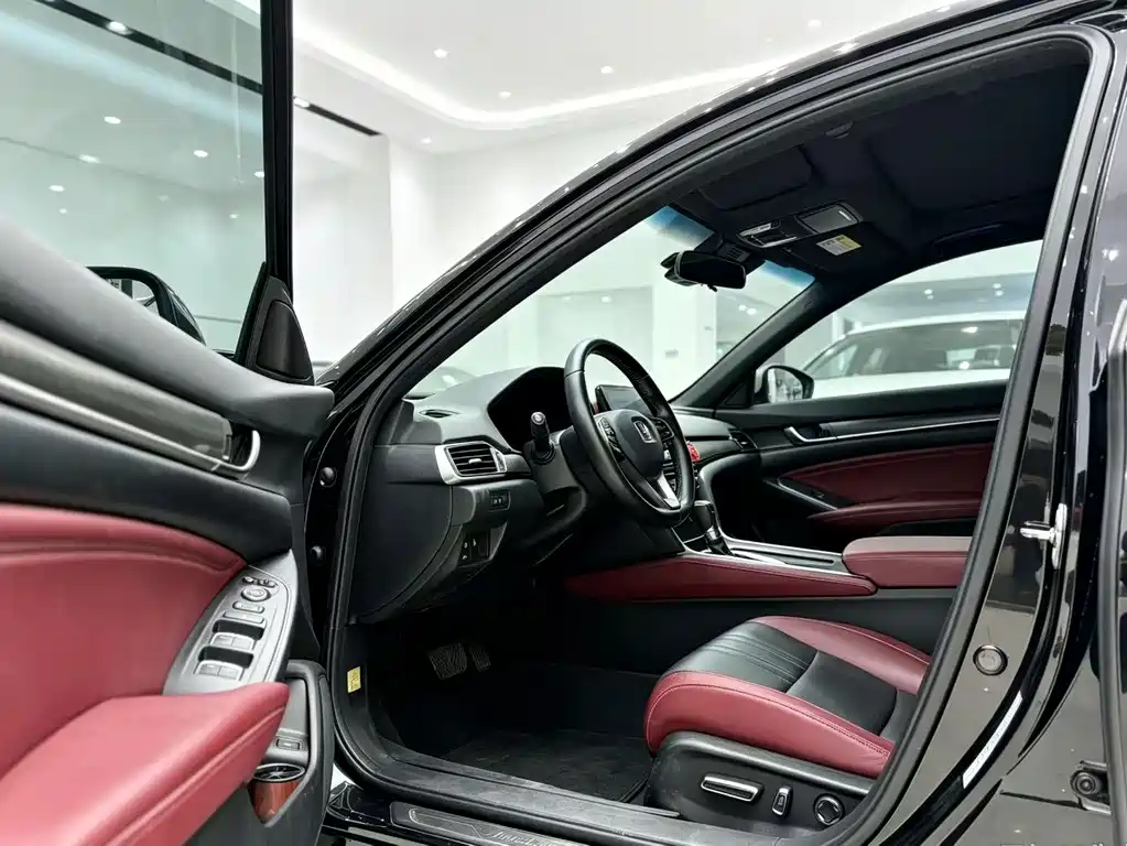 Honda Inspire — миниатюра 6