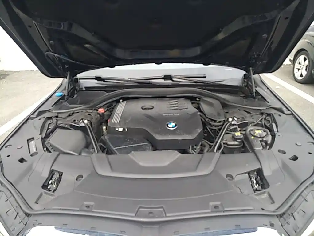 BMW 7 Series — миниатюра 20