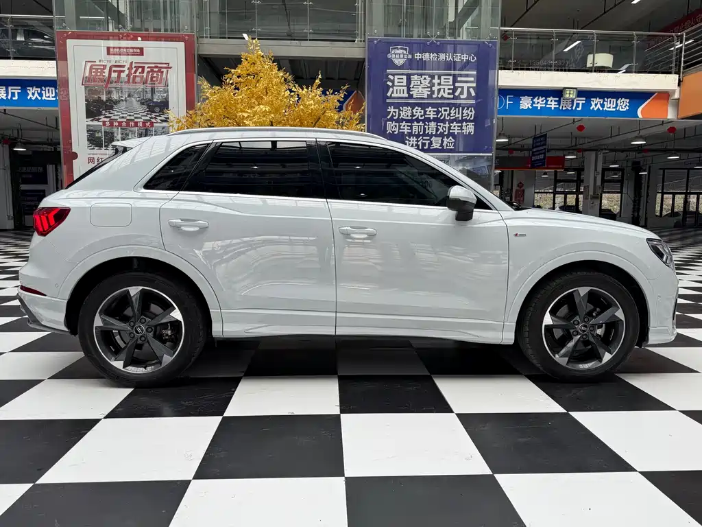 Audi Q3 — миниатюра 8