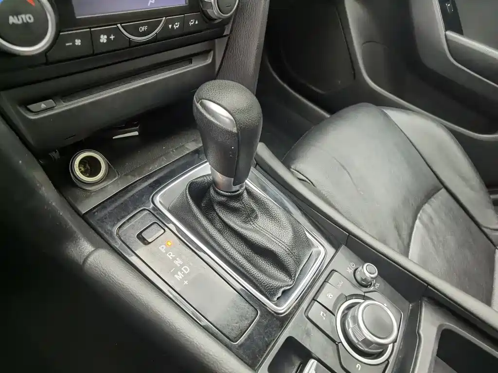 Mazda 3 Axela — миниатюра 13