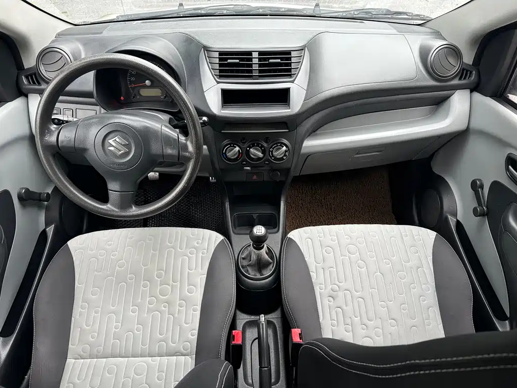 Suzuki Alto 2013 1.0L MT
