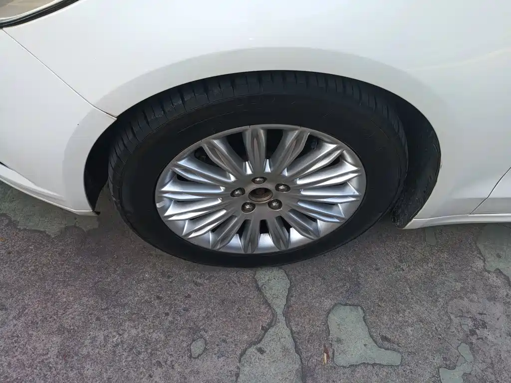 Ford Mondeo — миниатюра 23