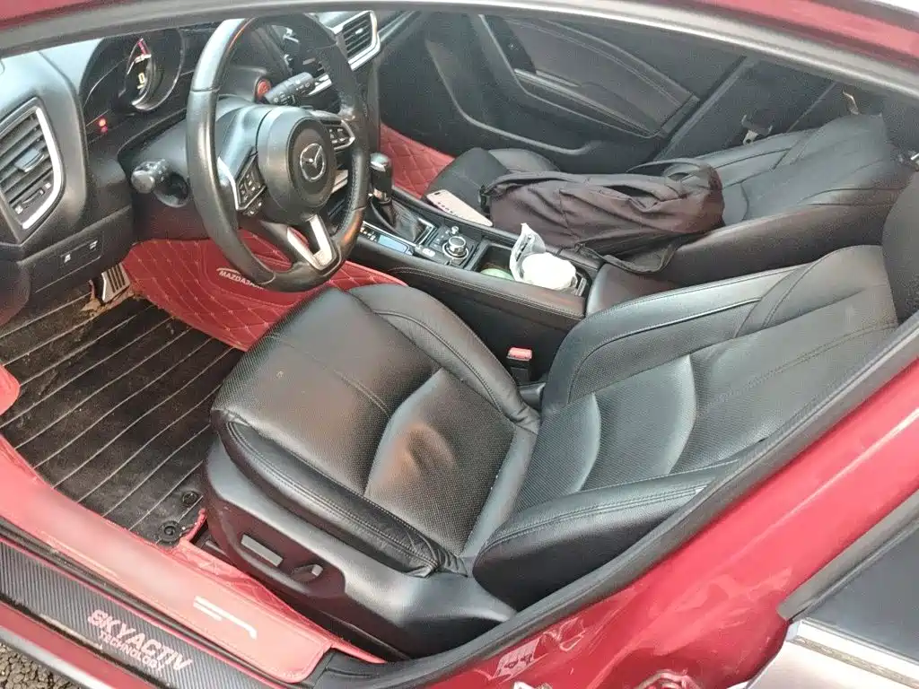 Mazda 3 Axela — миниатюра 16