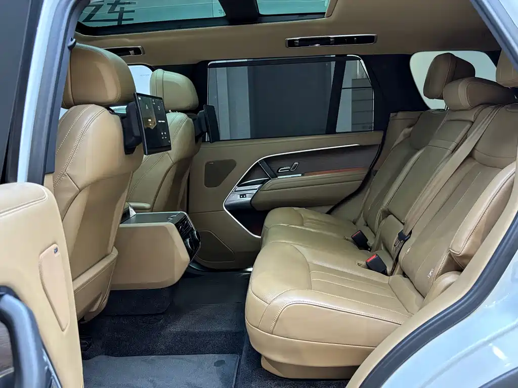 Land Rover Range Rover — миниатюра 11