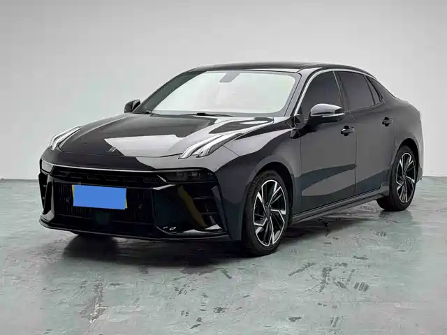 2023 Lynk & Co 03