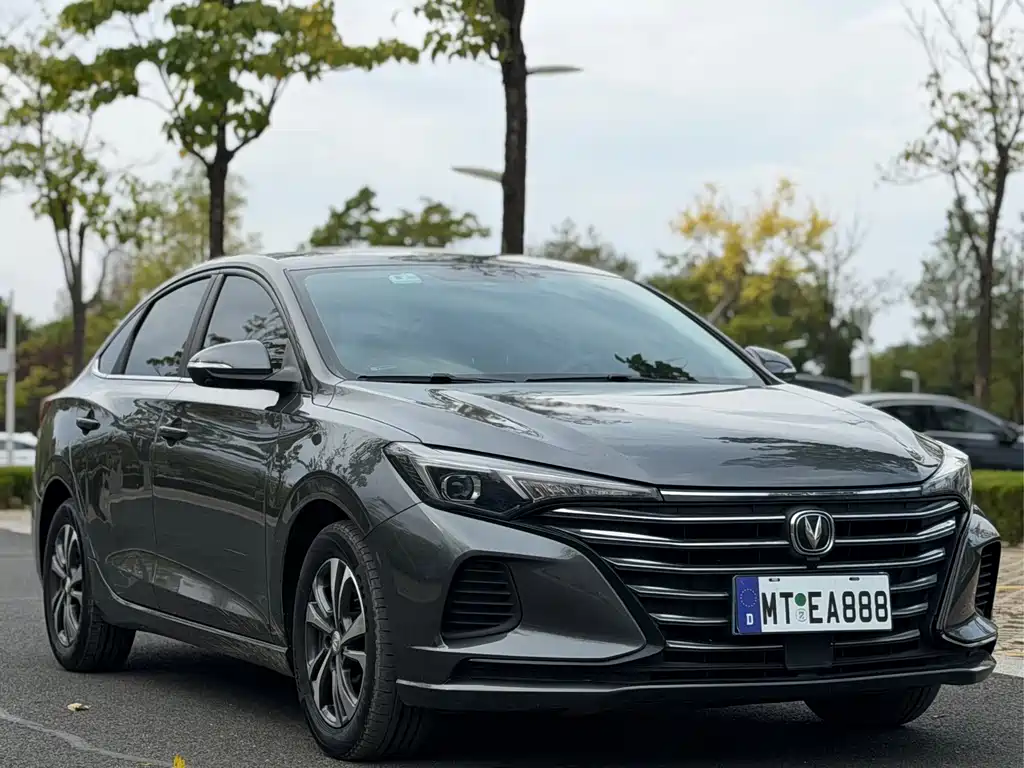Changan Eado — миниатюра 3