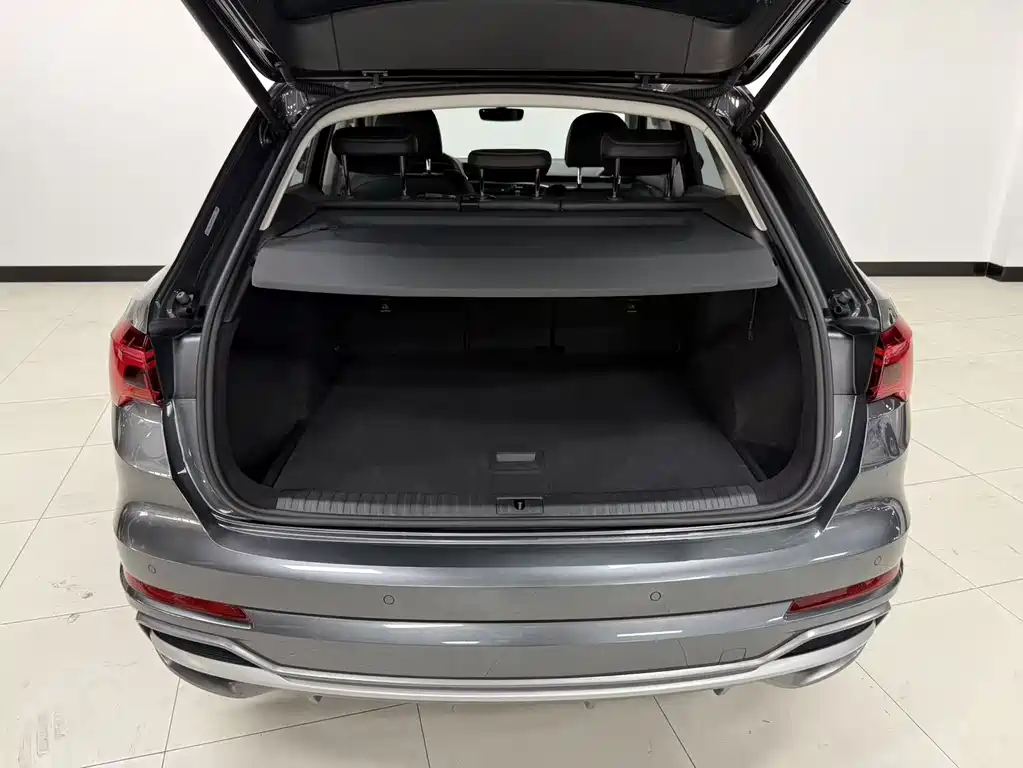 Audi Q3 2022 35 TFSI Fashion