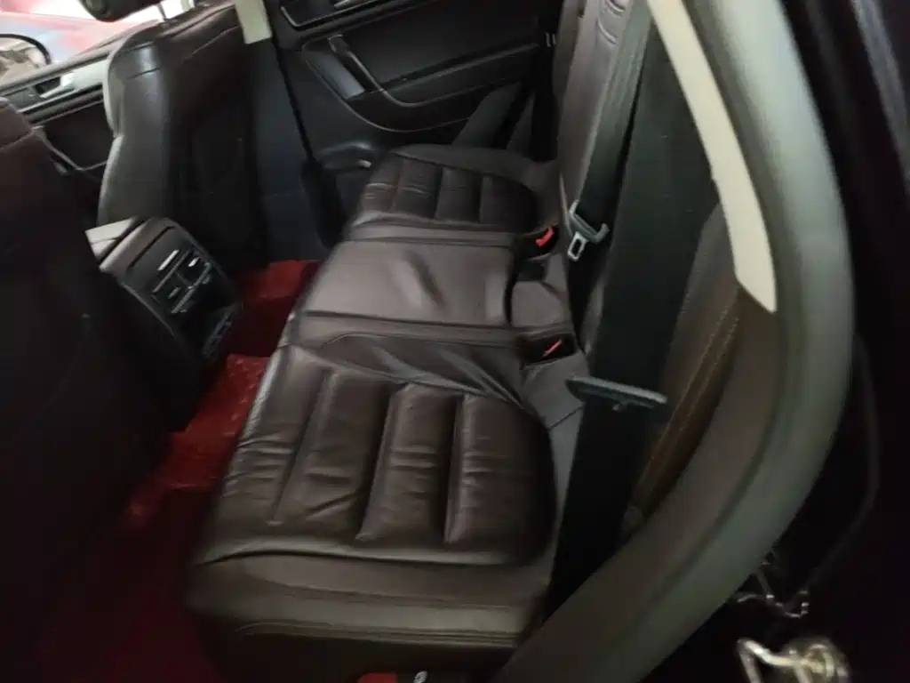 Volkswagen Touareg — миниатюра 17