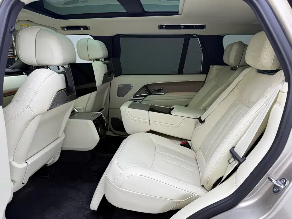 Land Rover Range Rover — миниатюра 19