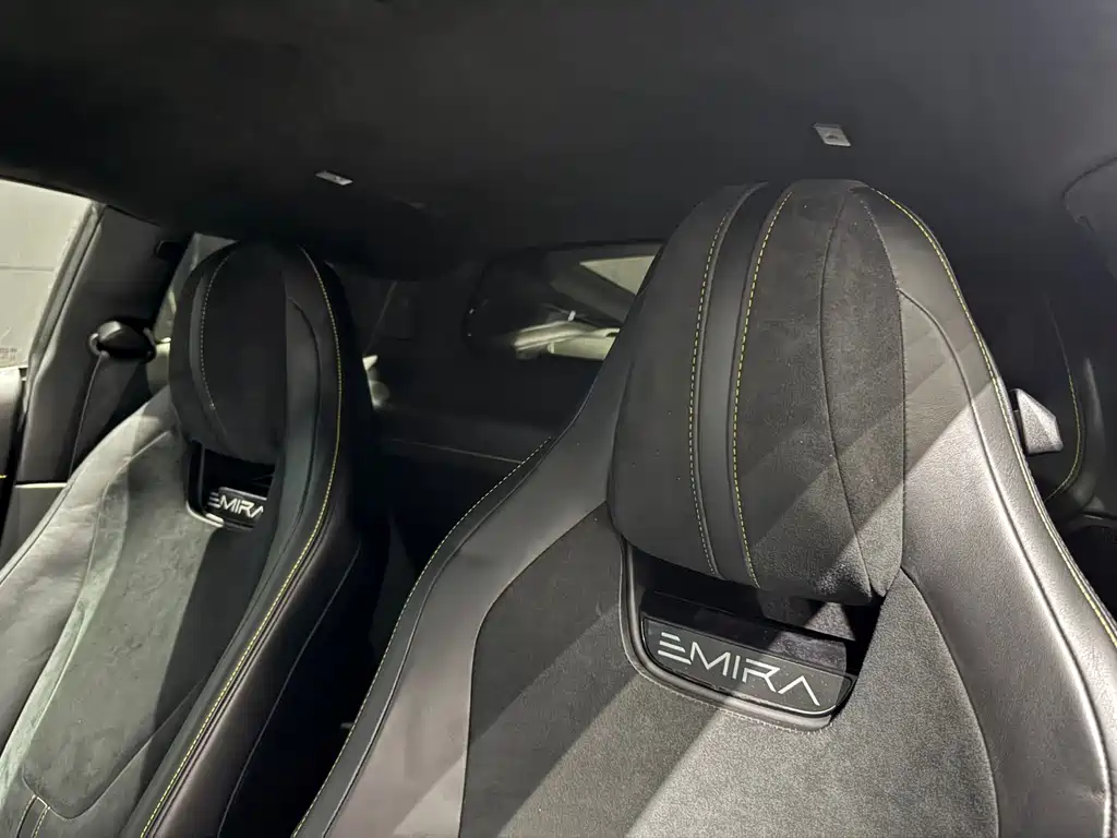 Lotus Emira — миниатюра 10