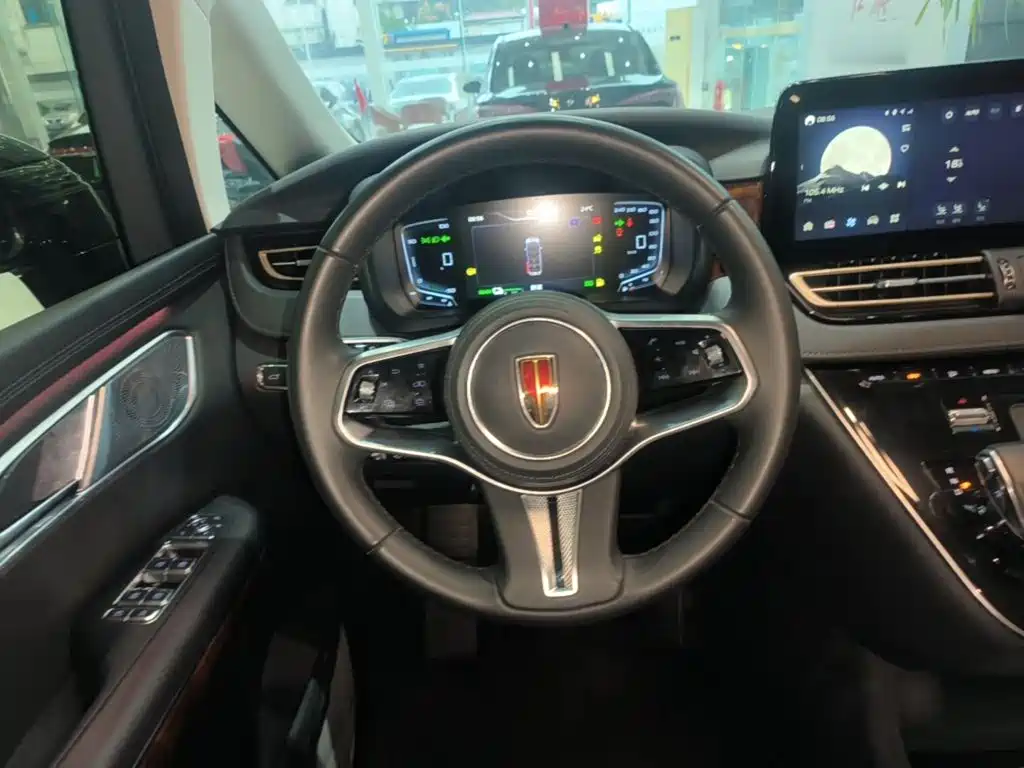 Hongqi Hongqi HQ9 PHEV — миниатюра 11