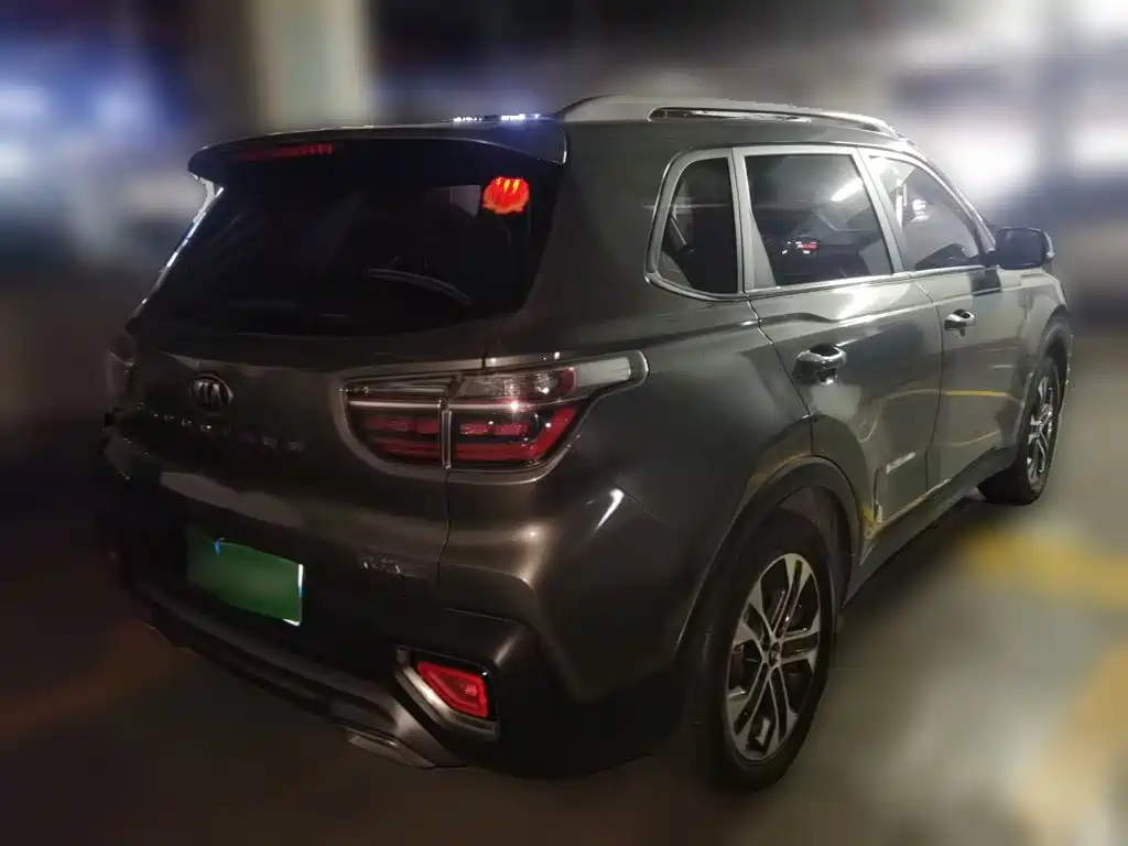 Kia Sportage — миниатюра 5