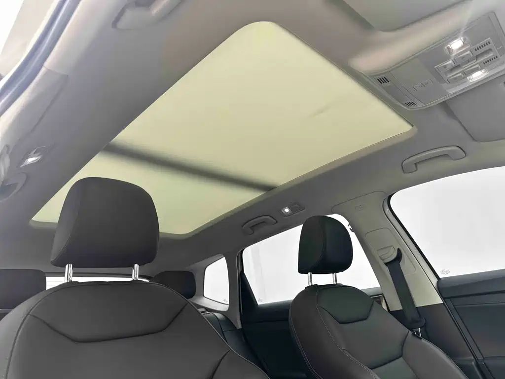 Volkswagen Tharu — миниатюра 14