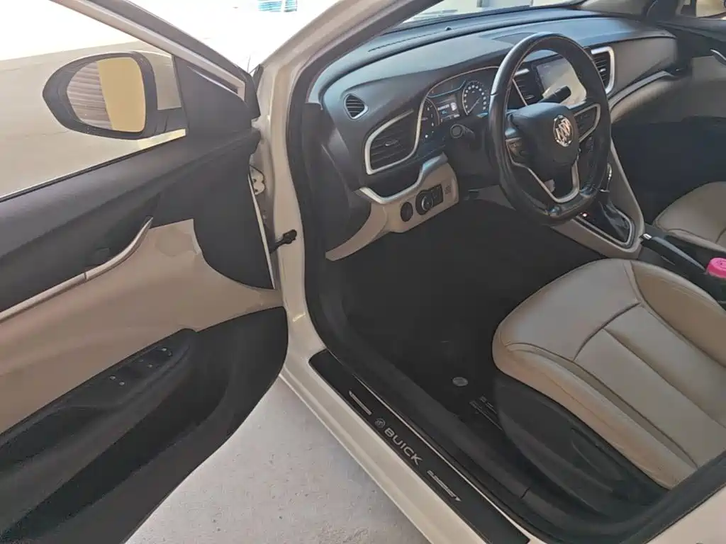 Buick Excelle — миниатюра 16