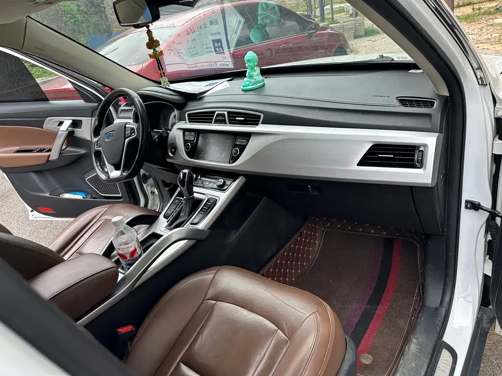 Geely Boyue — миниатюра 12