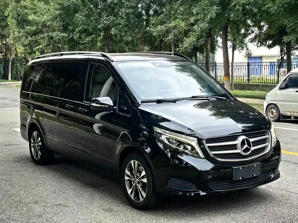 Mercedes-Benz V-Class V 2018 V 260 VI