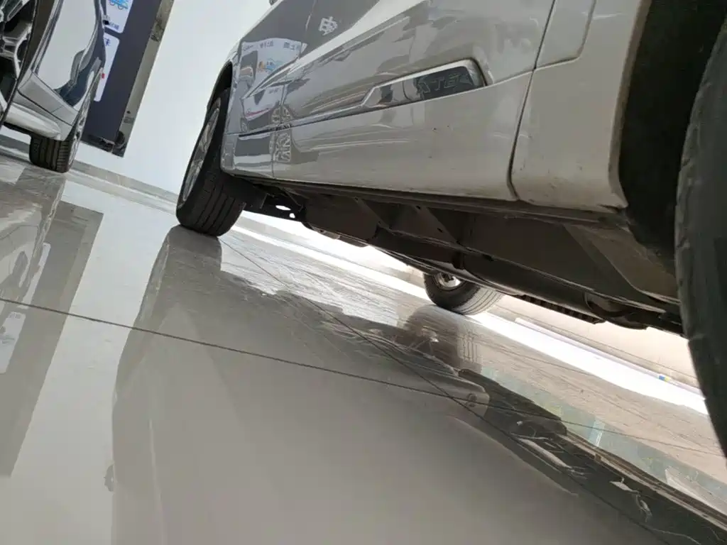 Cadillac XT6 — миниатюра 21