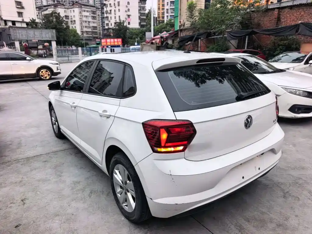 Volkswagen Polo — миниатюра 5