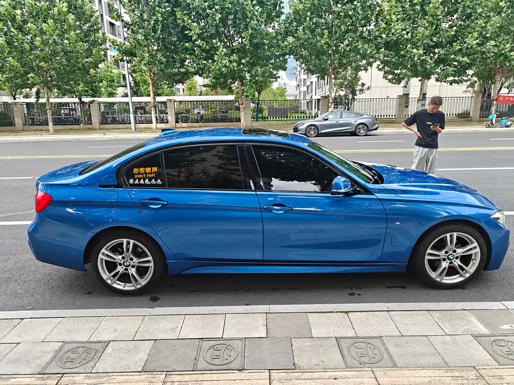 BMW 3 Series — миниатюра 11