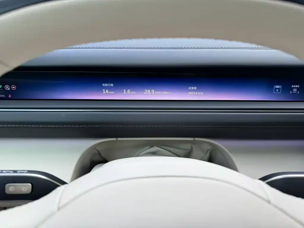 NIO ES8 — миниатюра 7