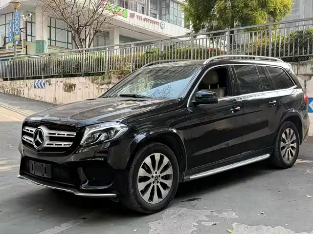 MERCEDES-BENZ GLS