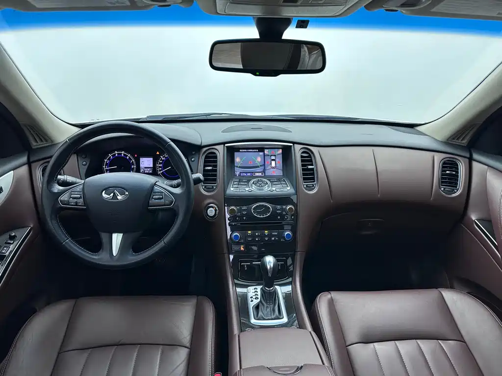 Infiniti QX50 — миниатюра 18