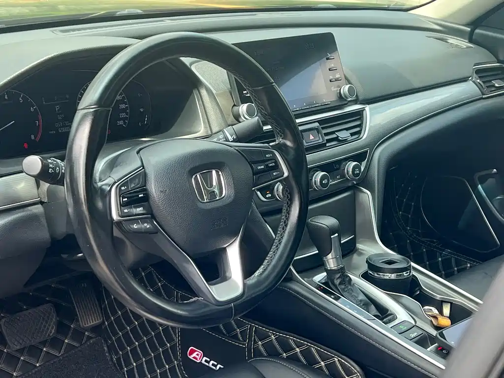 Honda Accord — миниатюра 10