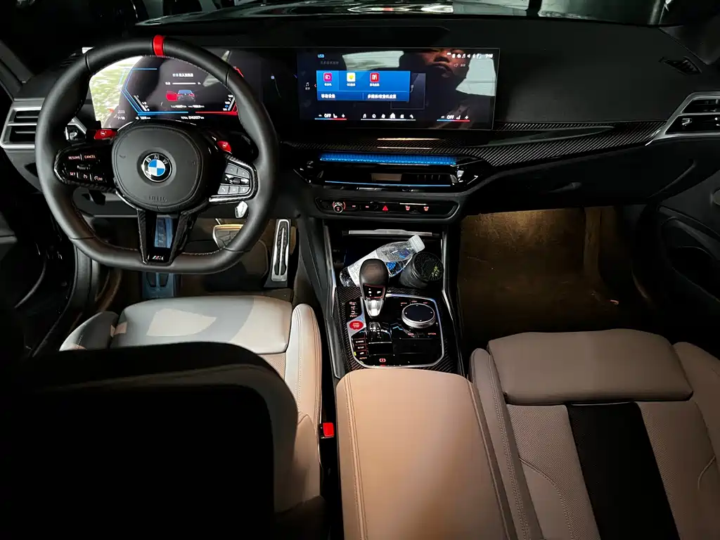 BMW M4 — миниатюра 7