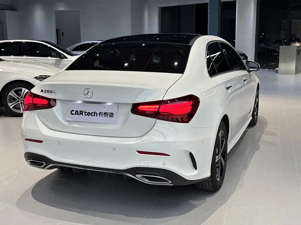 Mercedes-Benz A-Class — миниатюра 10