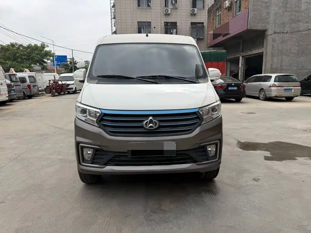 Kuayue Kuayue Star V5 EV — миниатюра 2