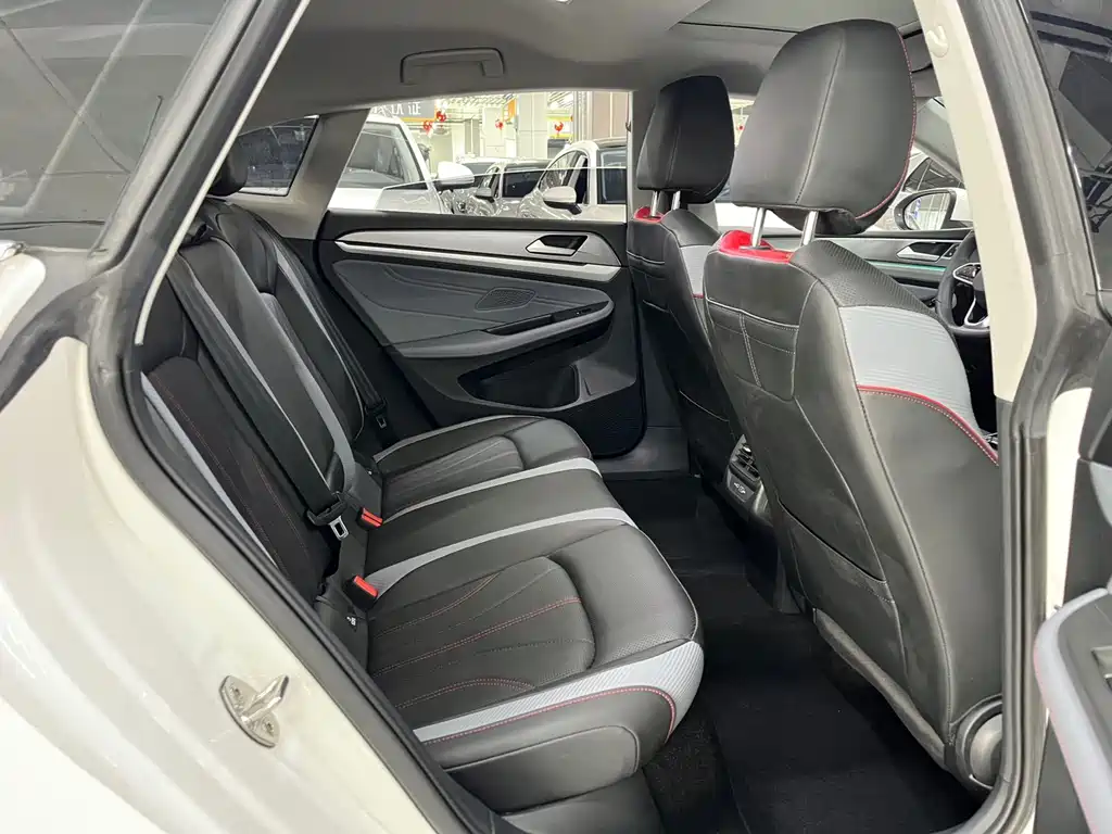 Volkswagen Lamando — миниатюра 8