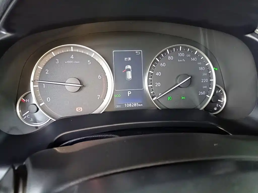 Lexus RX — миниатюра 12