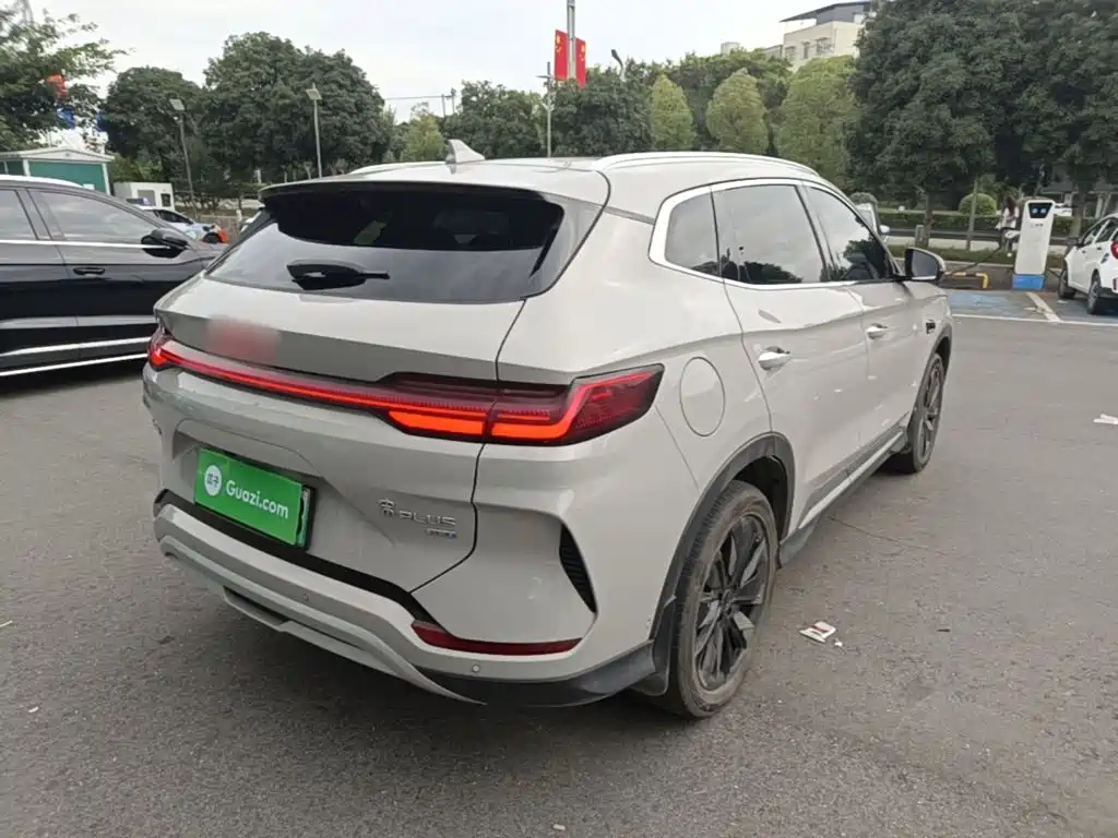 BYD PLUS New Energy — миниатюра 7