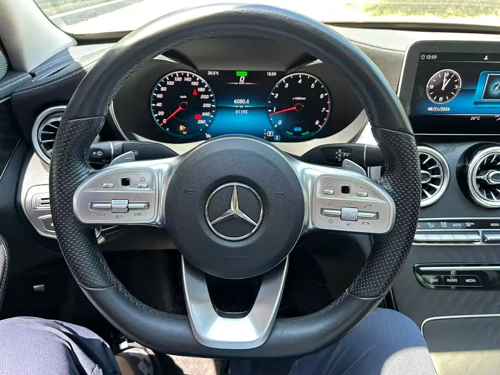 Mercedes-Benz C-Class — миниатюра 7