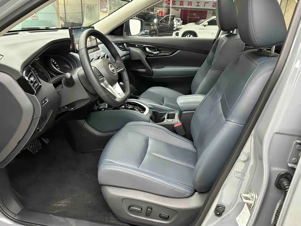 Nissan X-Trail — миниатюра 17