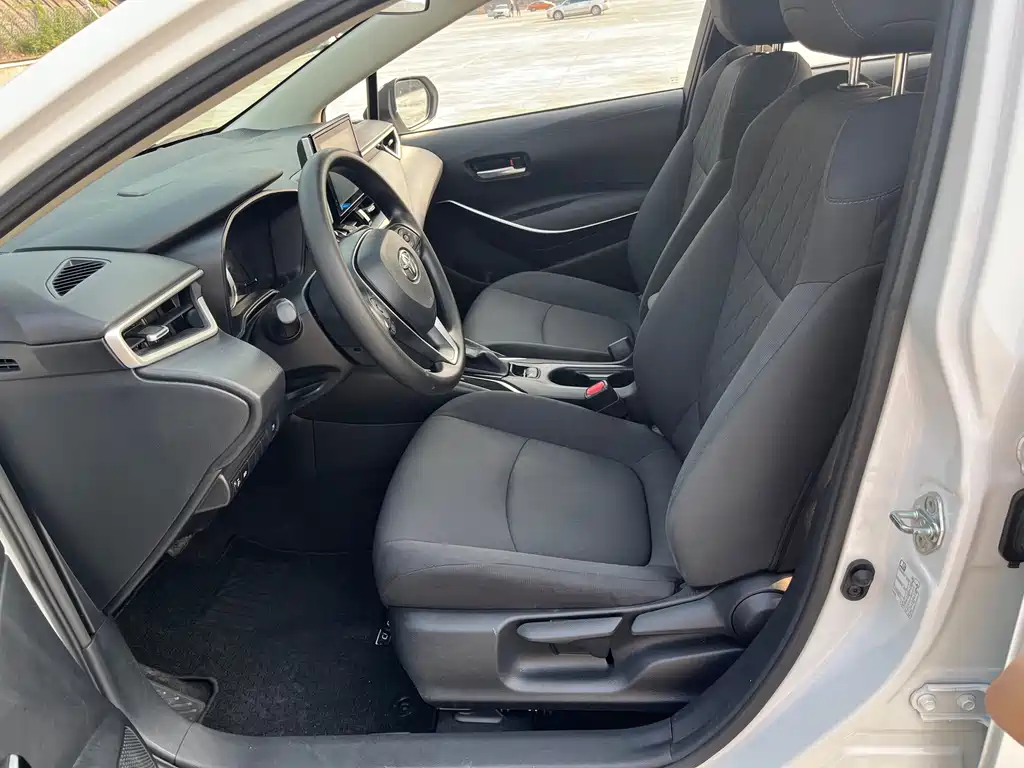 Toyota Corolla — миниатюра 10