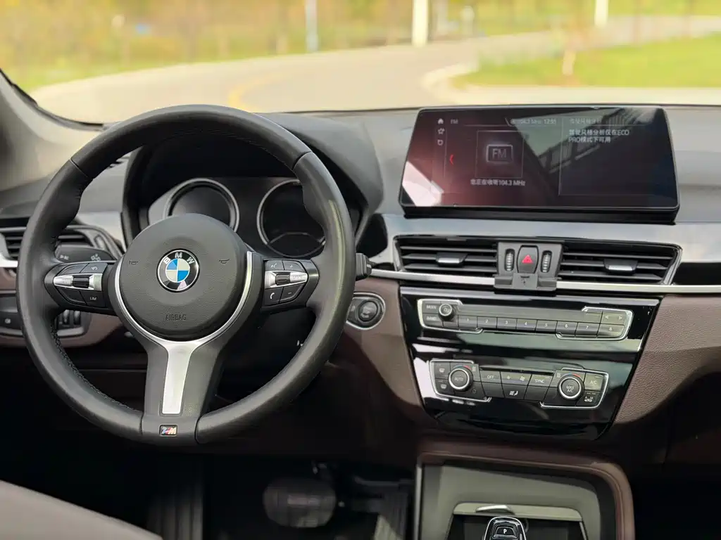 BMW X1 — миниатюра 8