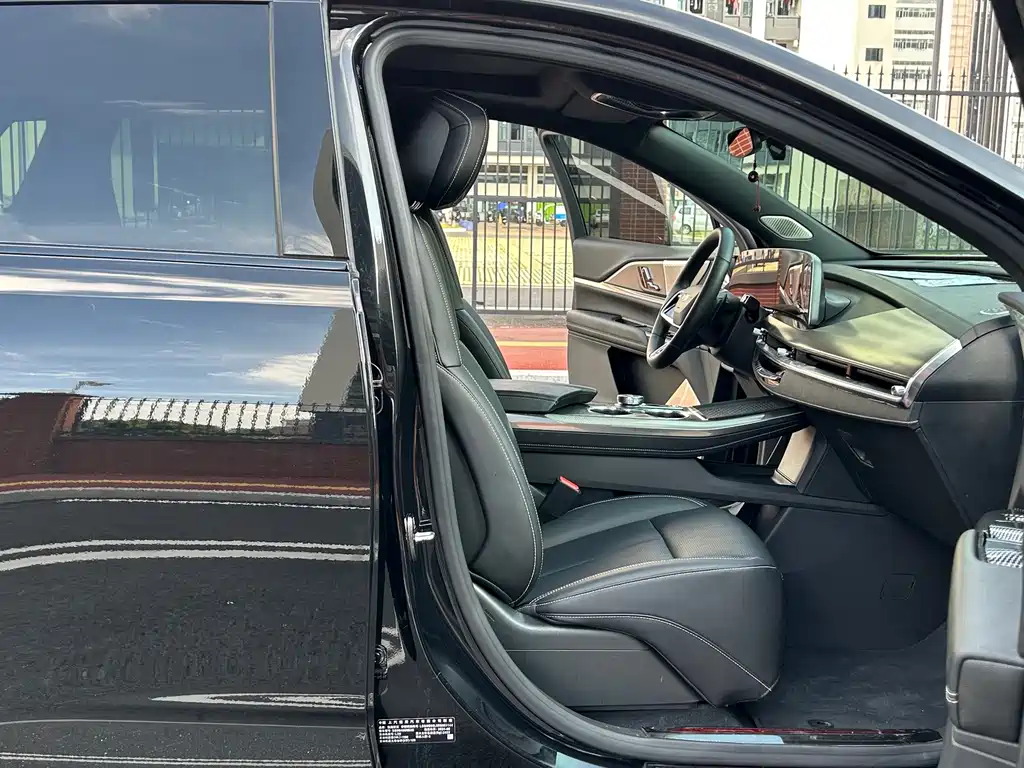 Cadillac XT5 — миниатюра 19