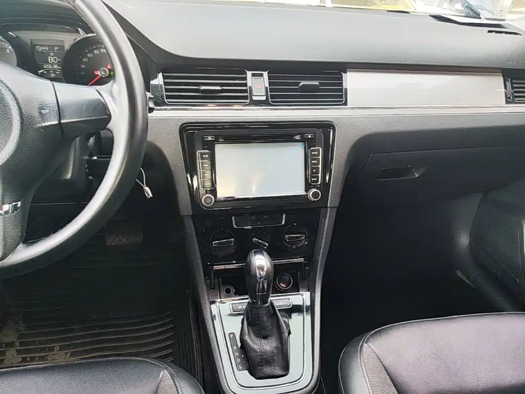 Volkswagen Bora — миниатюра 13