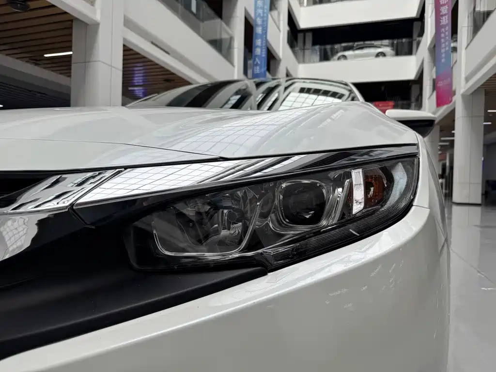 Honda Civic — миниатюра 21