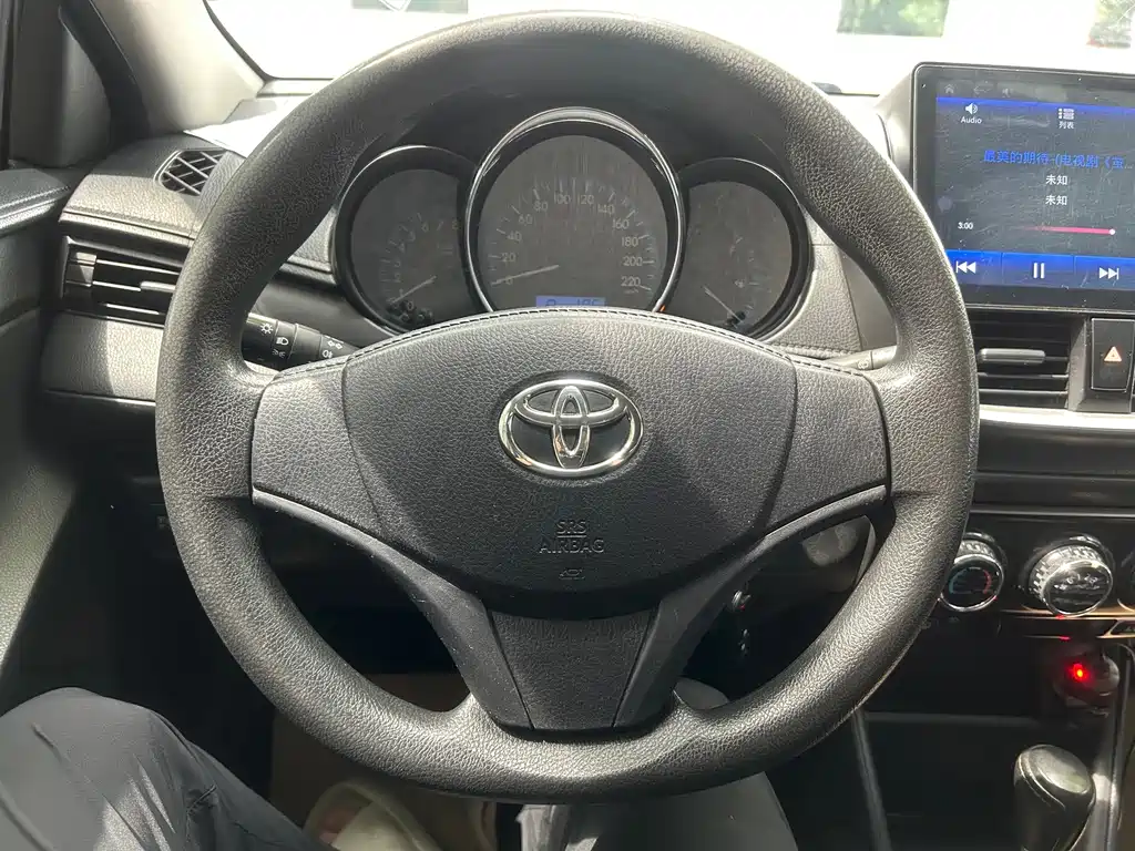 Toyota Vios FS — миниатюра 8