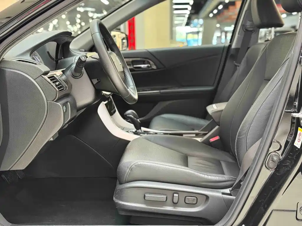 Honda Accord — миниатюра 4