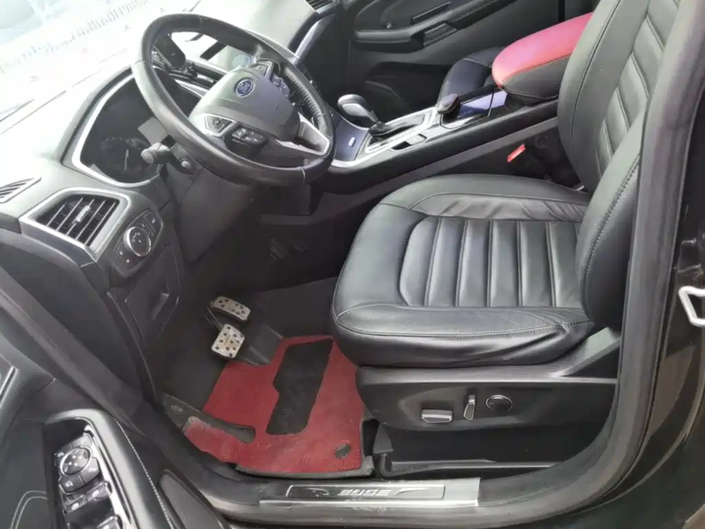 Ford Edge — миниатюра 15