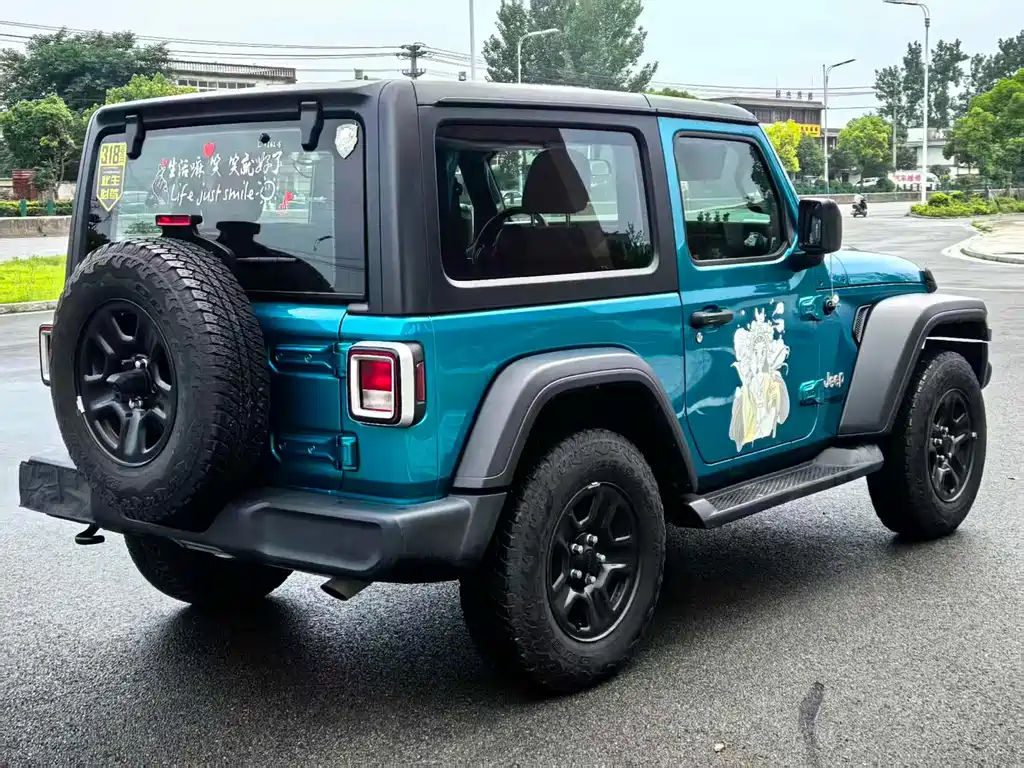 Jeep Wrangler — миниатюра 6
