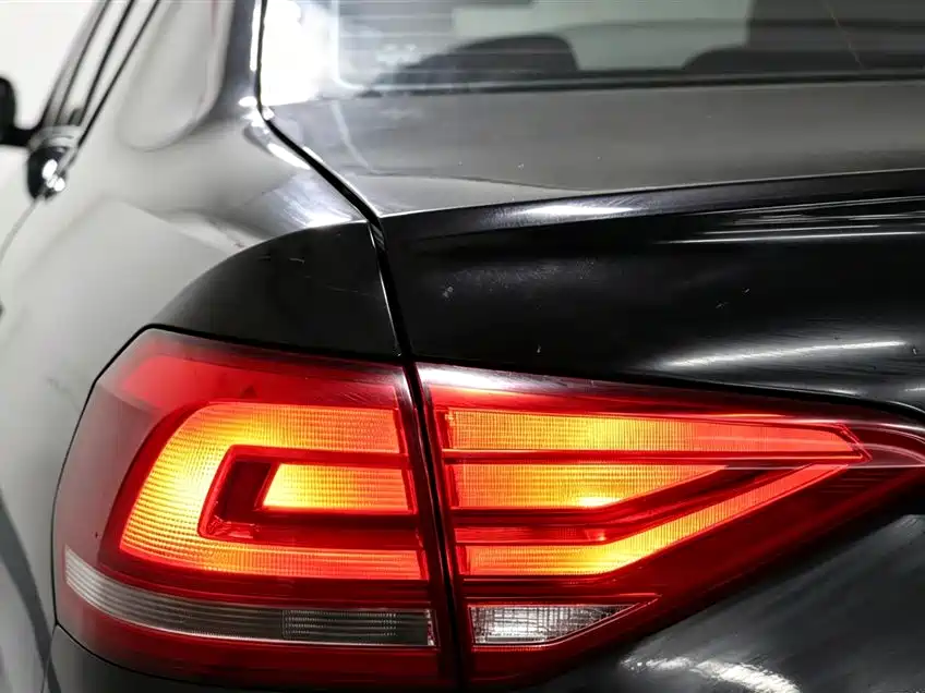 Volkswagen Lavida — миниатюра 16