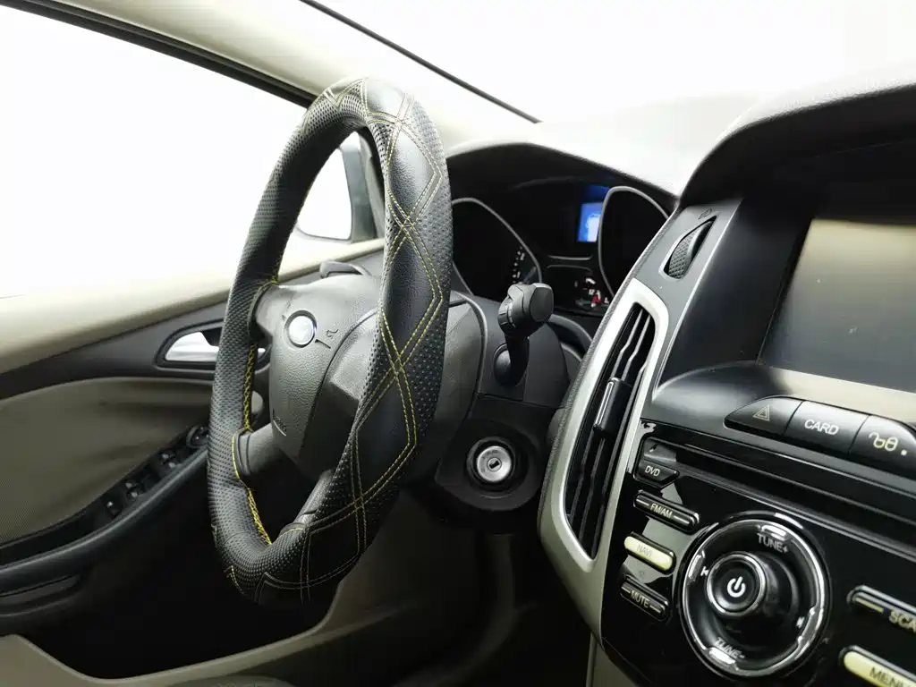 Ford Focus — миниатюра 22