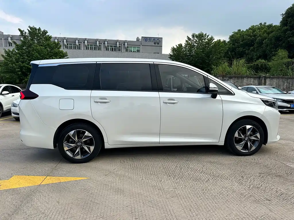 GAC Motor Trumpchi M6 — миниатюра 7